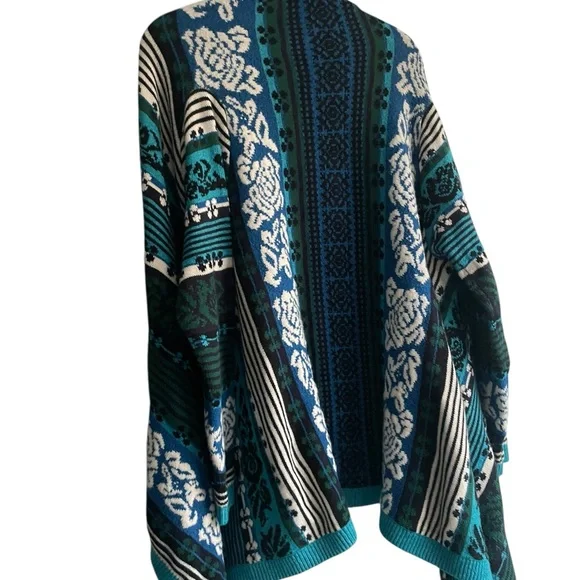 The Pioneer Woman Cardigan Sweater EUC - Picture 3 of 5